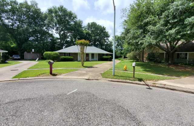 5425 Fairway Drive Gallery 2