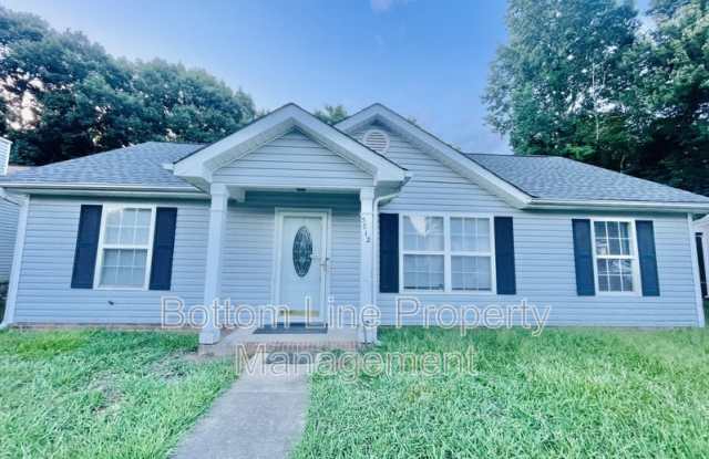 5812 Silver Eagle Dr - 5812 Silver Eagle Drive, Charlotte, NC 28214