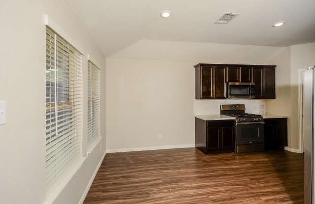 145 Cedar Canyon Drive Gallery 3