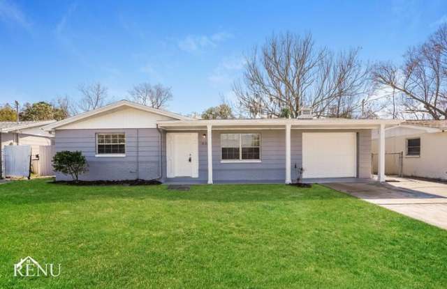 3830 Moog Road - 3830 Moog Road, Beacon Square, FL 34691 3830 Moog Road - 3830 Moog Road, Beacon Square, FL 34691