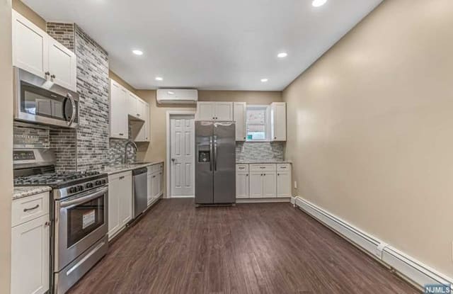 120 68th Street - 120 68th Street, Guttenberg, NJ 07093