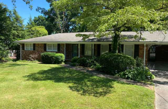 Renovated Brick Ranch in Oak Grove School District - Convenient to Emory  CDC photos photos