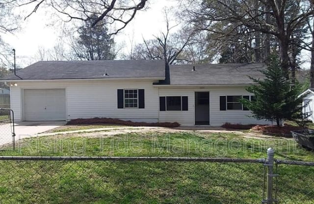 3295 Young Ave photos photos