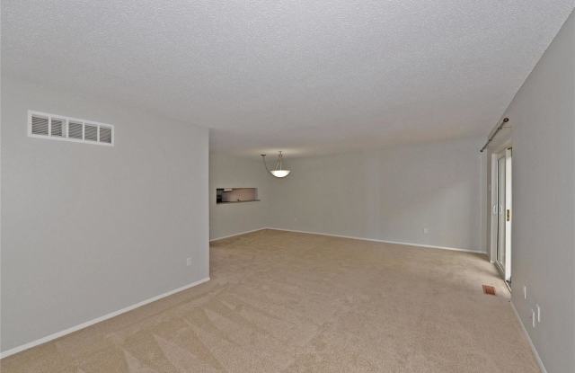 10445 Corbeil Drive Gallery 4