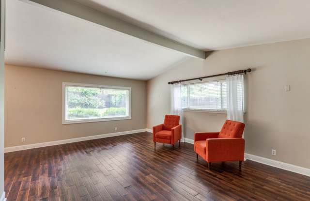 MID-CENTURY MODERN IN MACARTHUR PARK Gallery 3