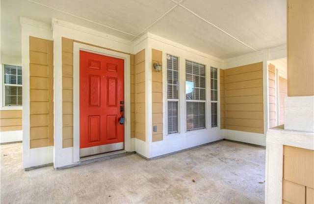 9733 Old Field Drive Gallery 3