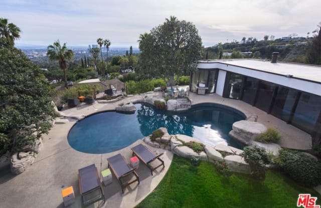 1096 WALLACE Ridge - 1096 Wallace Ridge, Beverly Hills, CA 90210