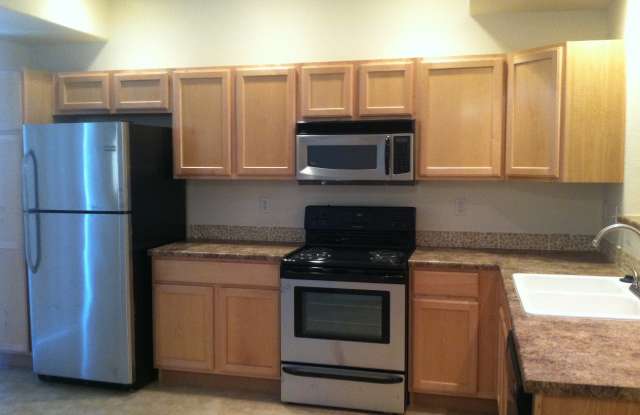 18846 E Yale Cir Unit C Gallery 2