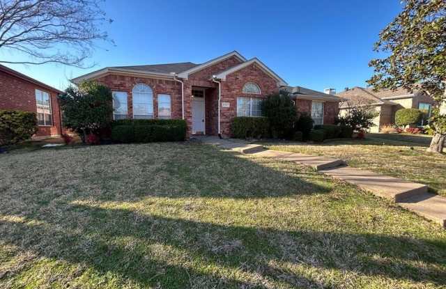 2521 Creek Crossing Road - 2521 Creek Crossing Road, Mesquite, TX 75181