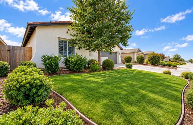 SW Bakersfield - Great Location! Gallery 3