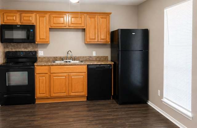 Spacious homes in convenient location Gallery 4