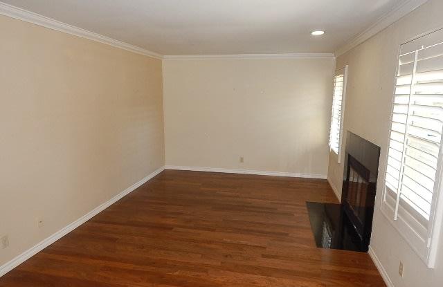 3993 Normal St # 2 Gallery 2