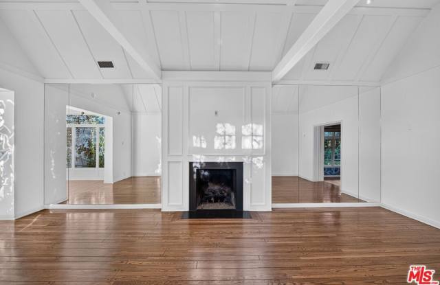 602 Foothill Rd Gallery 3