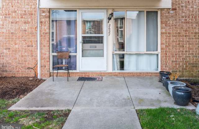 2627 REDCOAT Drive Gallery 2