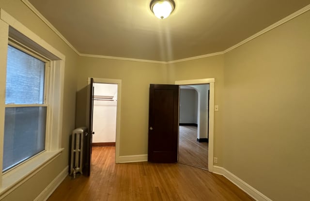 2736 W Giddings St Unit 1 - 2736 West Giddings Street, Chicago, IL 60625