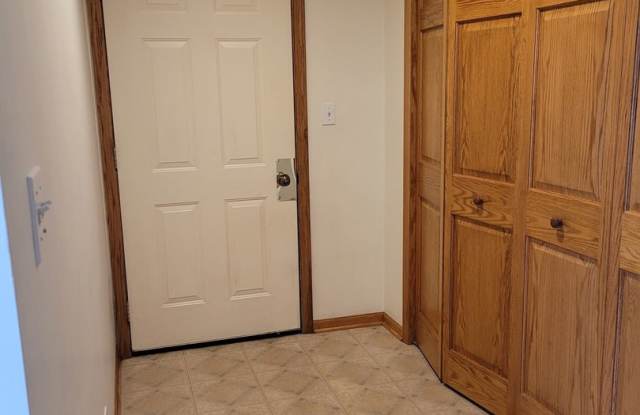 17432 Oak Park Avenue Gallery 2