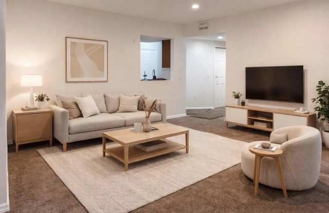 Charming 3BR Condo in Riverview photos photos