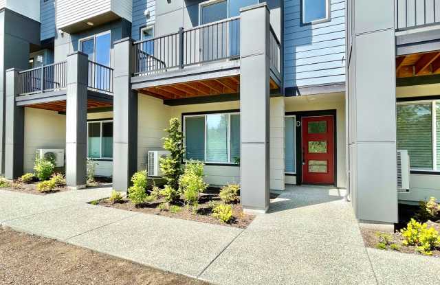 Great Townhome for rent Gallery 3