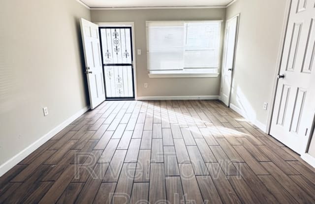 3084 Waynoka Ave - 3084 Waynoka Avenue, Memphis, TN 38111 3084 Waynoka Ave - 3084 Waynoka Avenue, Memphis, TN 38111