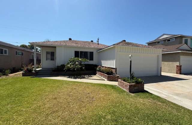 REDONE CUTE 2BED/1BATH HOUSE W/ REFURBISHED HW FLOORS photos photos