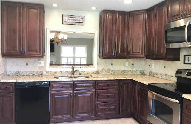 8089 WHITLERS CREEK COURT Gallery 3