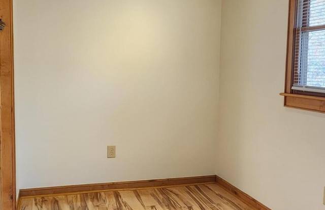 22089 Parks Mill Road Gallery 4