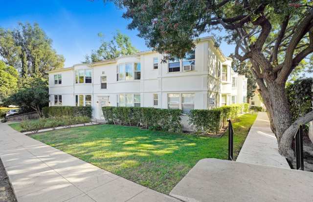 Spacious 1-Bedroom 1-Bath Residence in the Heart of Los Feliz Gallery 3