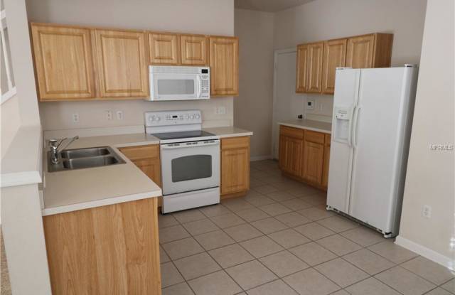 5002 POND RIDGE DRIVE Gallery 2