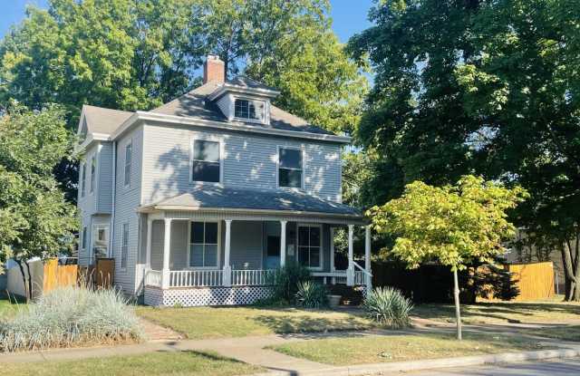 Now Accepting Applications for a Beautiful 2-Story, 4 Bedroom 3 Bathroom Home at 624 South 7th Street and Includes a Private 2 Car Garage and Large Fenced in Backyard photos photos