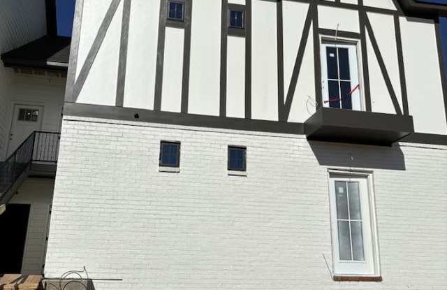 4303 Lennox Court - 52 photos photos