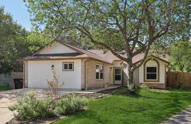 13802 LAUREL HOLLOW DR Gallery 1