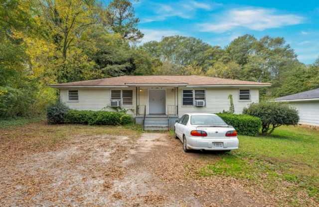 206 Elm Street - 206 Elm Street, Palmetto, GA 30268