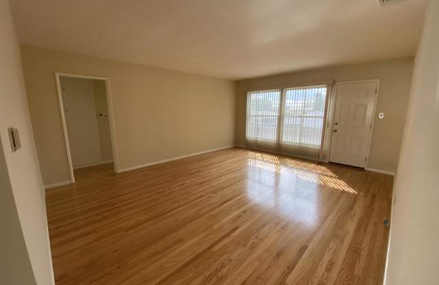 10935 Nassau Street - 10935 Nassau Avenue, Los Angeles, CA 91040