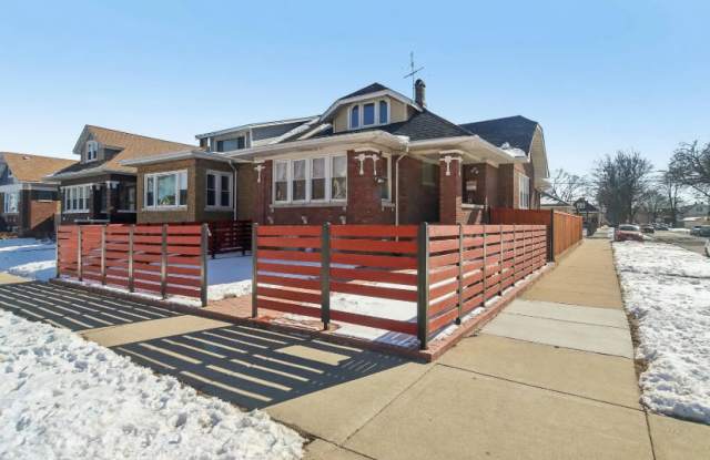 4857 West Wellington Avenue photos photos