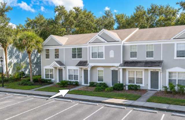 2432 LAKE WOODBERRY Circle Gallery 2