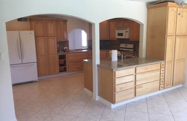 10360 Glenellen Lane Gallery 2