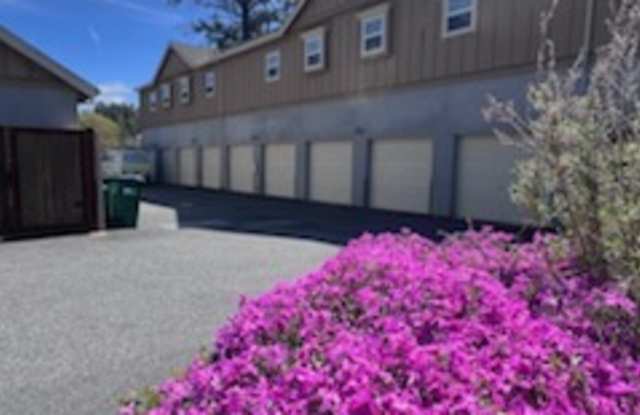 500 Granite Hill Court #3 - 1 - 500 Granite Hill Court, Grass Valley, CA 95945