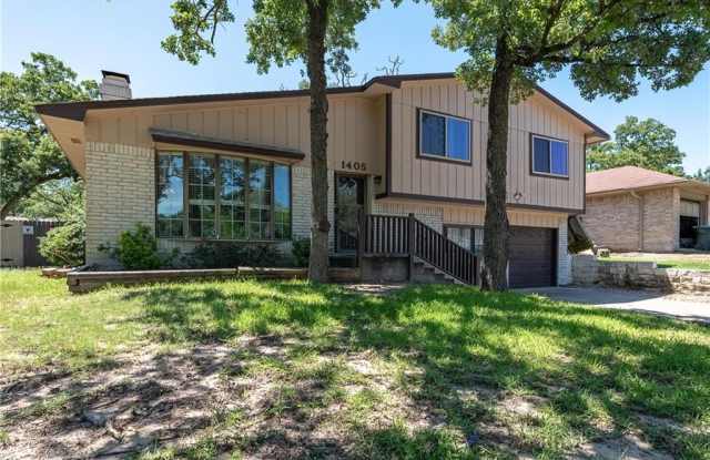 1405 Magnolia Drive photos photos