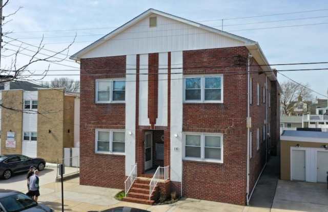 16 N Sacramento Ave - 16 North Sacramento Avenue, Ventnor City, NJ 08406