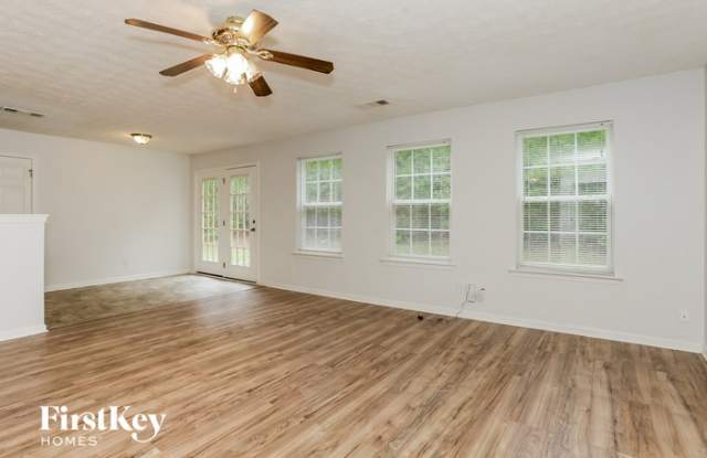 206 Bridgestone Lane Gallery 4