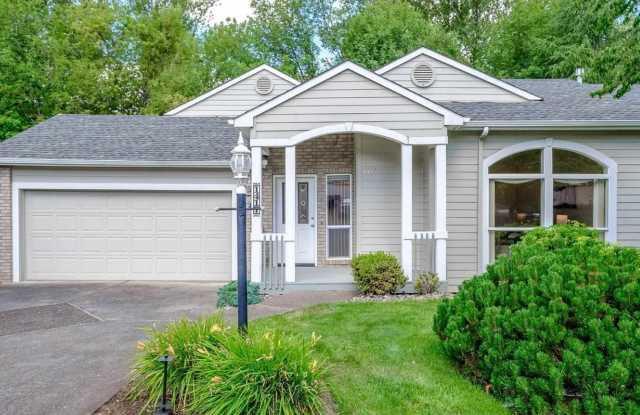 Single Level Home with a 2 car garage photos photos Single Level Home with a 2 car garage photos photos