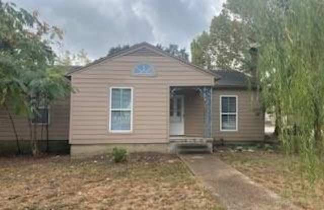 212 Washington Street - 212 Washington Street, Garland, TX 75040