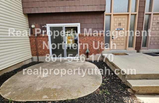 2 Bedroom 1.5 Bath Townhome in Roy Coming Soon photos photos
