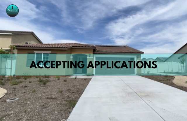 REMARKABLE RENTAL OPPORTUNITY IN SAN JACINTO!! SOLAR PAID FOR!! photos photos
