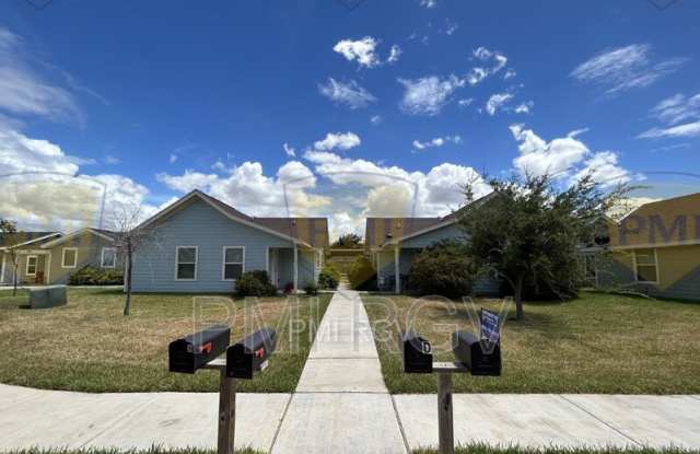 1410 Quitaca Dr - 1410 Quitaca Drive, Edinburg, TX 78541