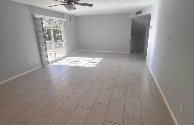 6728 S TERRACE Road Gallery 3