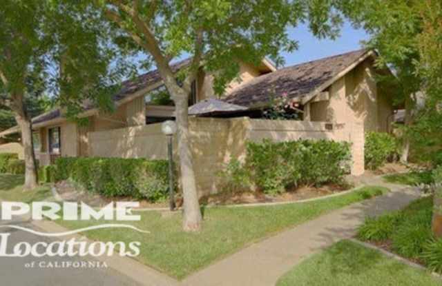 Prestigious Gold River home in gated community photos photos