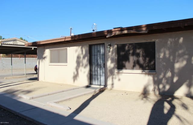 1326 E VISTA Avenue - 1326 East Vista Avenue, Phoenix, AZ 85020