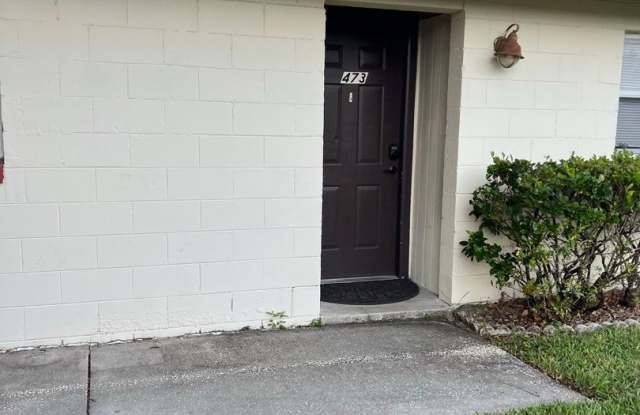Cozy 2-Bedroom Duplex in Longwood – Available Mid-November Gallery 3