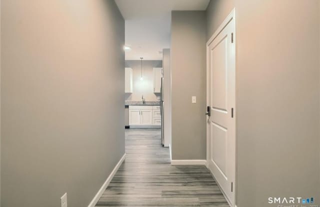 9 Steele Boulevard Gallery 2